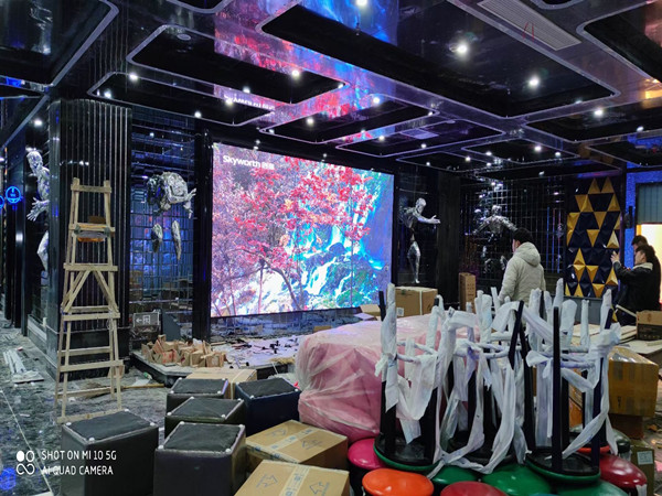 梁平室内P2.5全彩显示屏